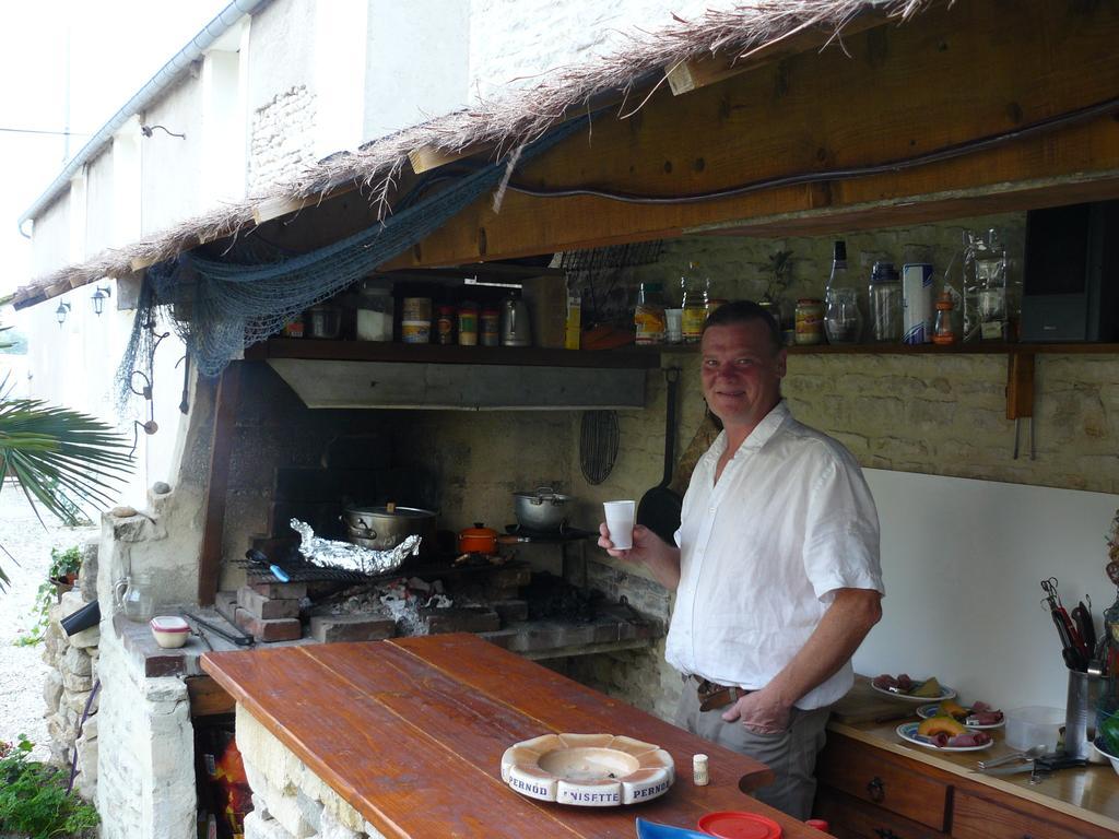 图尔日斯克住宿加早餐酒店 Meuvaines 外观 照片